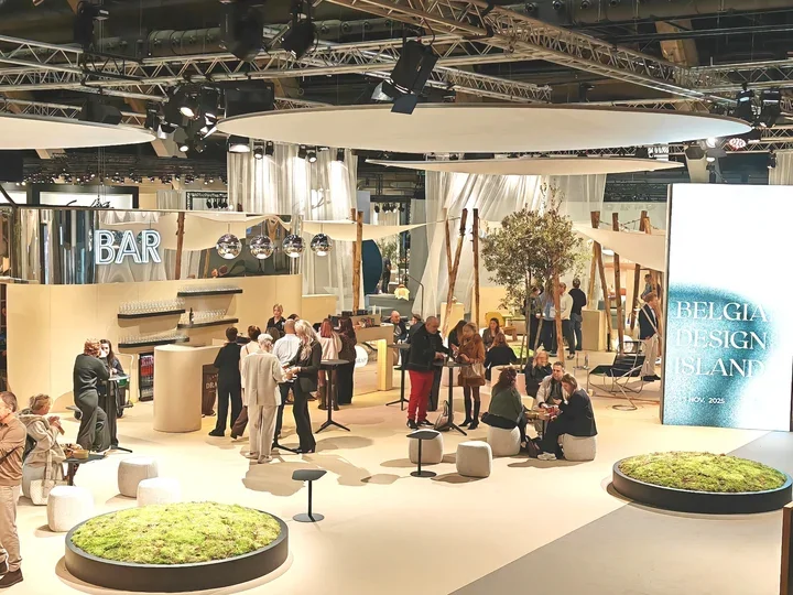 MAKE IT HAPPEN Europe Trip & Brussels Furniture Fair 2025: Trend Insights, Partner Collaboration, and the Future of Modern Living 110420e15ffd42e3baa5160f43146cb0